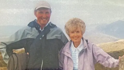 Family photo Emyr and Evelyn in an old photograph