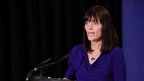 PAcemaker Nichola Mallon