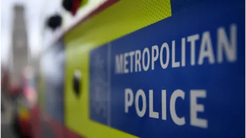 EPA Metropolitan Police car