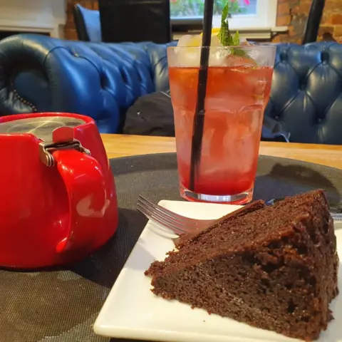 Jay and Hollie Hollie's vegan lunch