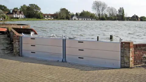 Environment Agency Demountable flood barrier