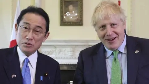 UK government Fumio Kishida and Boris Johnson