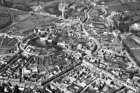 INM/Hulton Archive/Getty Images Aerial of Armagh City