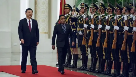 Getty Images Maldives' former President Abdulla Yameen and China's President Xi Jinping