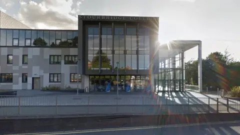 Google maps Stourbridge College