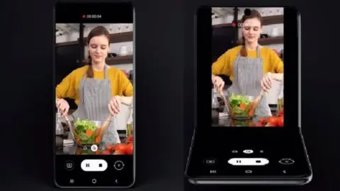 Samsung Flip-phone concept