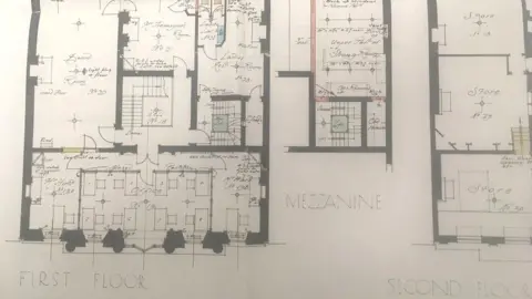 London Metropolitan Archive Plan of Bruton St house