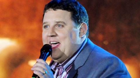 Peter Kay: Comic announces charity return for cancer patient - BBC News