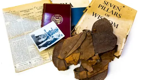 Hansons Lawrence collection