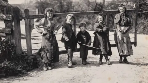 Forum Auctions Children photographed in Dorset by Hardy photographer
