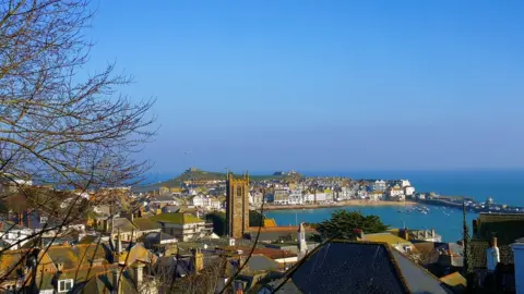 Beach Seeker St Ives in Cornwall basking in the spring sunshine