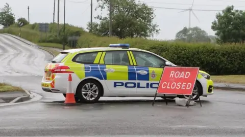 Jason Chadwick/Derbyshire Times Police near to Staveley Road, in Duckmanton, near Chesterfield, Derbyshire