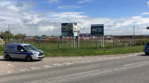 LDRS The proposed roundabout site