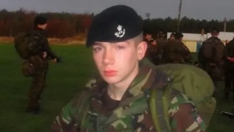 PA Rifleman Darren Mitchell