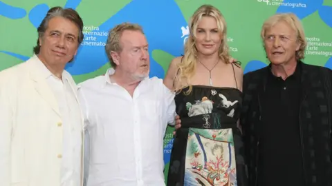 Getty Images Edward James Olmos, Ridley Scott, Daryl Hannah and Rutger Hauer