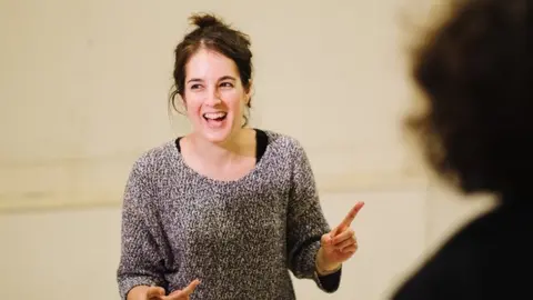 Sarah Bedi Sarah Bedi