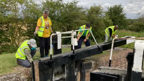 Martin Heath/BBC Volunteers with the IWA