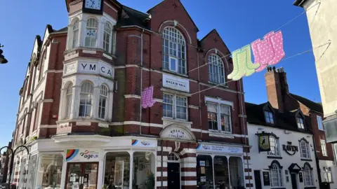 Telford & Wrekin Council 1 Walker Street