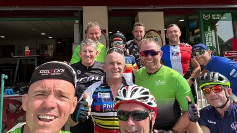 Craig Maxwell Cyclists