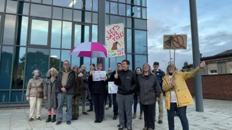 LDRS Stop the Chop campaigners outside the council