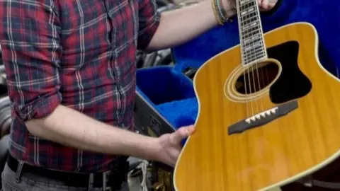 PA Eric Clapton's guitar