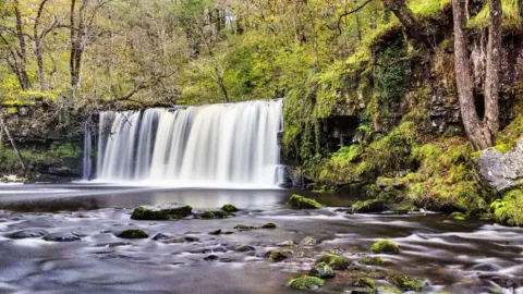 Donald McNaught Pontneddfechan waterfall