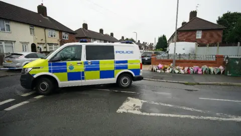 PA Media Police van on Kingsheath Avenue