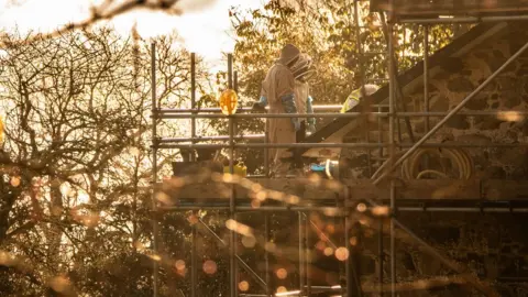 National Trust – Iolo Penri Beekeepers on roof