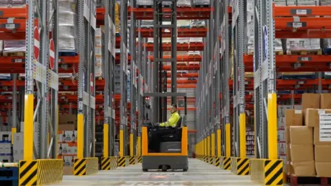 Lidl Inside Lidl's Luton warehouse