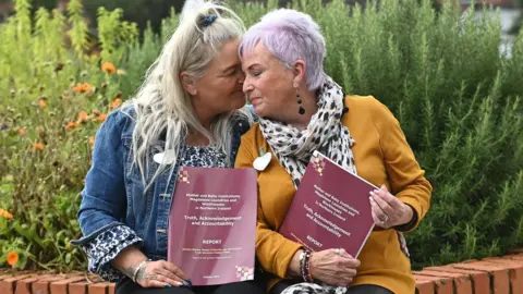 Pacemaker Mechelle Dillon and Adele Johnstone embracing