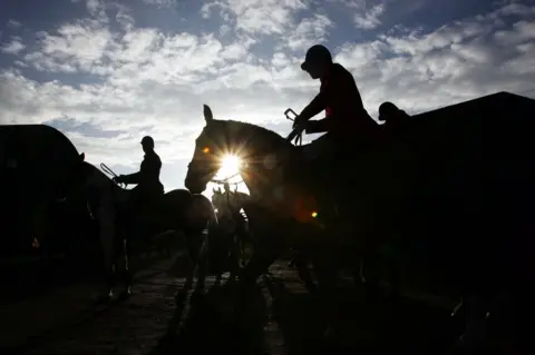 Getty Images Huntsmen take part in the Belvoir Hunt on December 7, 2004 in Grantham, England