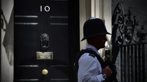 BBC Policeman outside No 10