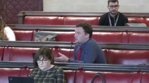 YouTube Councillor Tom Renhard