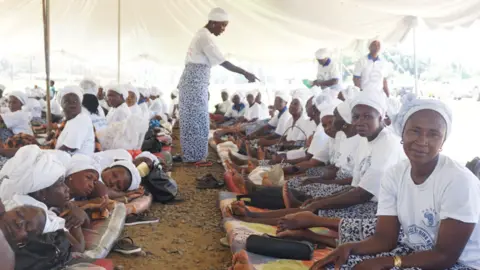 Women fasting for peace