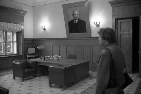 Roger Clark Office of Grigory Romanov