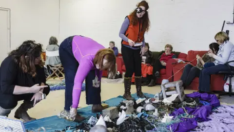 Agnieszka Marsh The Institute of Conflict Research in collaboration with artist Rita Duffy