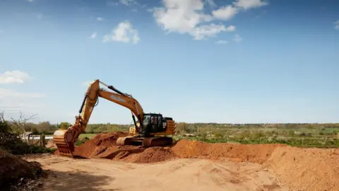 Smiths Concrete An example of a sand and gravel quarry