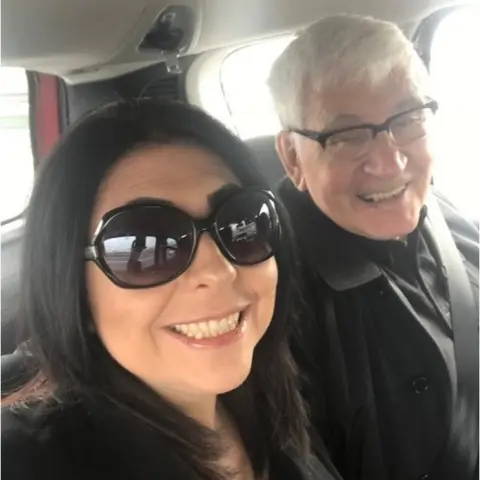 Family photo Amanda Henry with her dad Robert