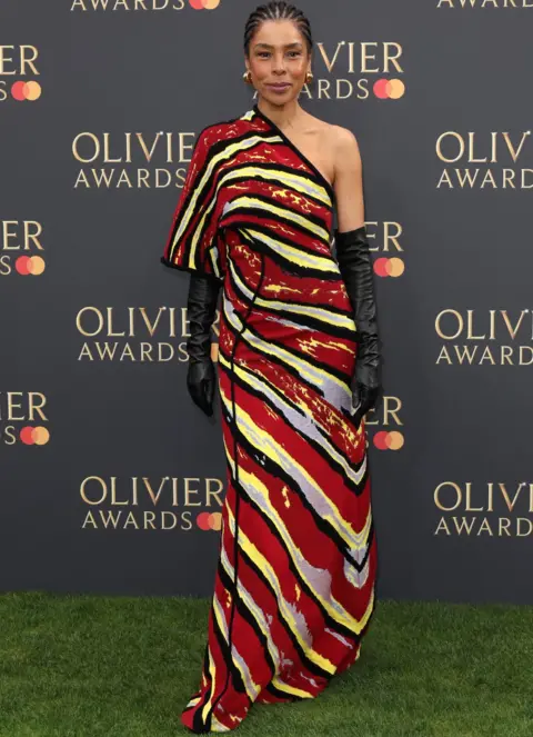 Getty Images Sophie Okonedo, 14 Nisan 2024'te Londra, İngiltere'de Royal Albert Hall'da düzenlenen Olivier Ödülleri 2024'e katıldı