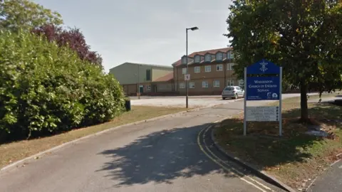 School concrete crisis Buckinghamshire school hopes to avoid