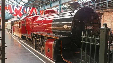 Chris Allen via Geograph Steam locomotive, No 2700, ‘Crab’, 2-6-0, London Midland & Scottish Railway