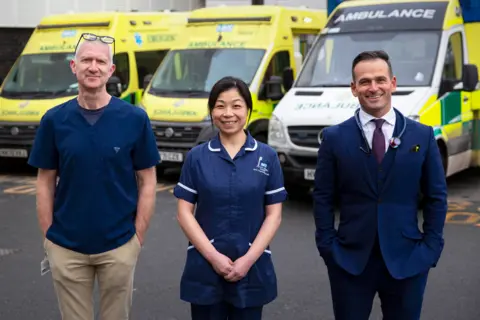 BBC Part of the hospital-at-home team at the John Radcliffe Hospital in Oxford - Prof Dan Lasserson, nurse specialist Yun Ody and Dr Jordan Bowen