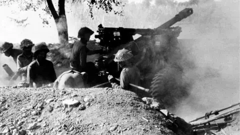 Getty Images Indian army soldiers fire on Pakistani positions, on December 15, 1971 during the Indo-Pakistani War of 1971.