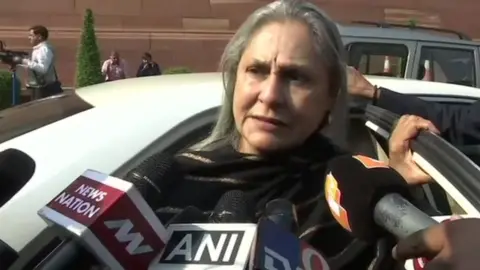 Twitter/@aninews MP Jaya Bachchan