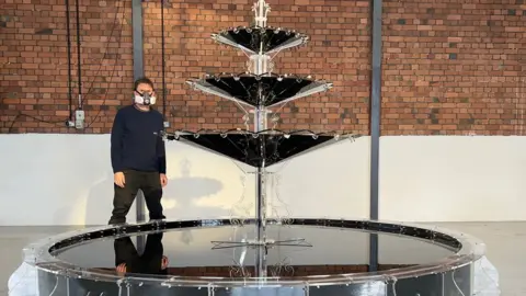 Luke Jerram Oil Fountain will be showcased in Bristol, in February 2023