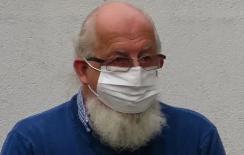 Paul Beard Robert Wright