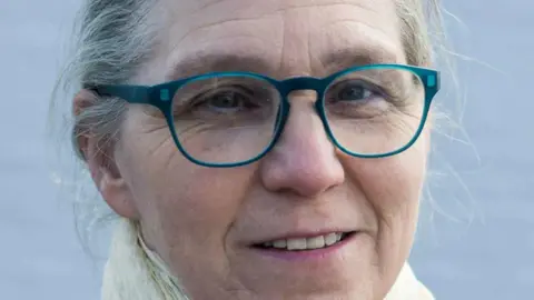 Gabe Crisp Gabe Crisp