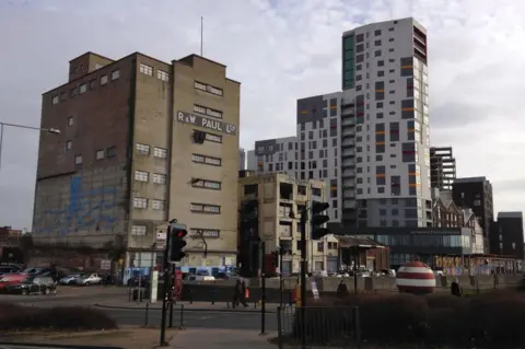 Andrew Woodger/BBC Buildings at the Stoke Bridge end of Ipswich Waterfront