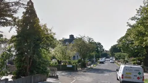 Google Blenheim Road, Wimbledon