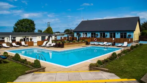 Vale Holiday Parks Ocean Heights caravan park in New Quay